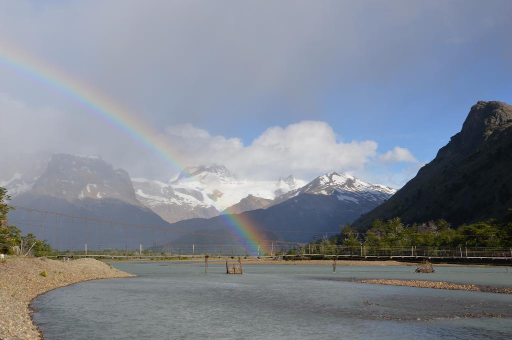 Camping Rio De Las Vueltas El Chaltén Exterior foto