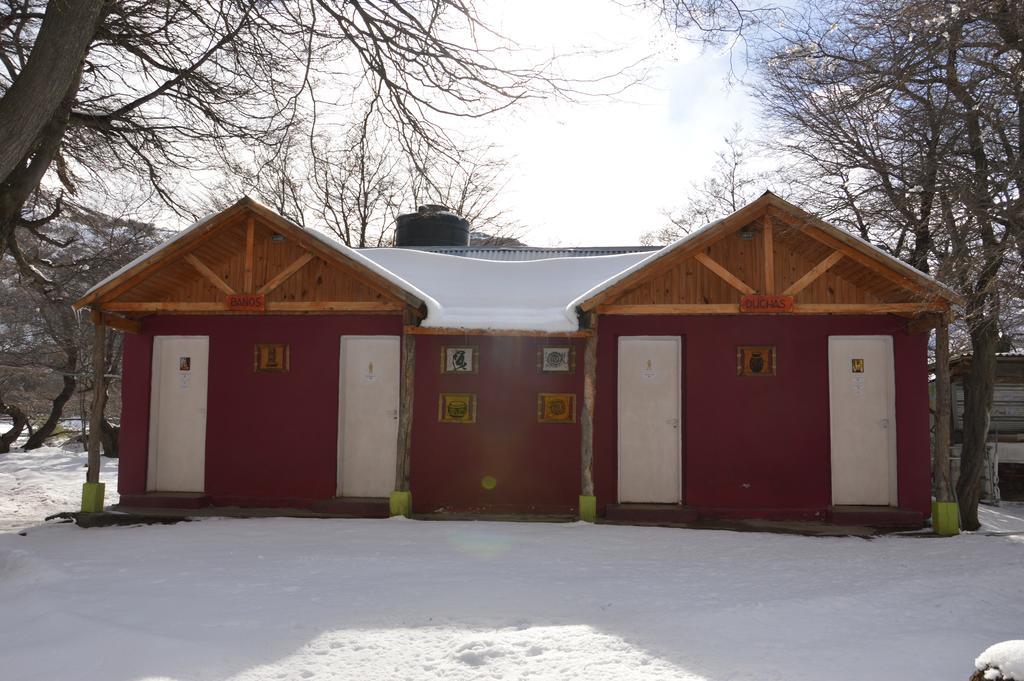 Camping Rio De Las Vueltas El Chaltén Exterior foto